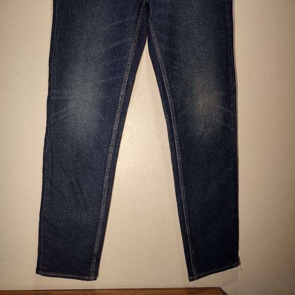 Goodfellow & Co. Dosa/Medium Wash Slim Straight All-Seasons Blue Jeans - Picture 5 of 12